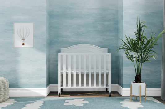 Davinci Charlie Folding Portable 3-in-1 Mini Crib